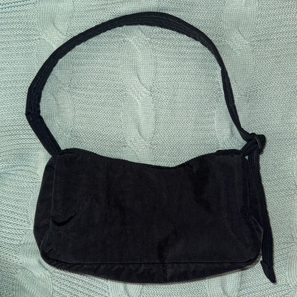 Baggu Cargo Shoulder Bag - Black - Picture 3 of 3